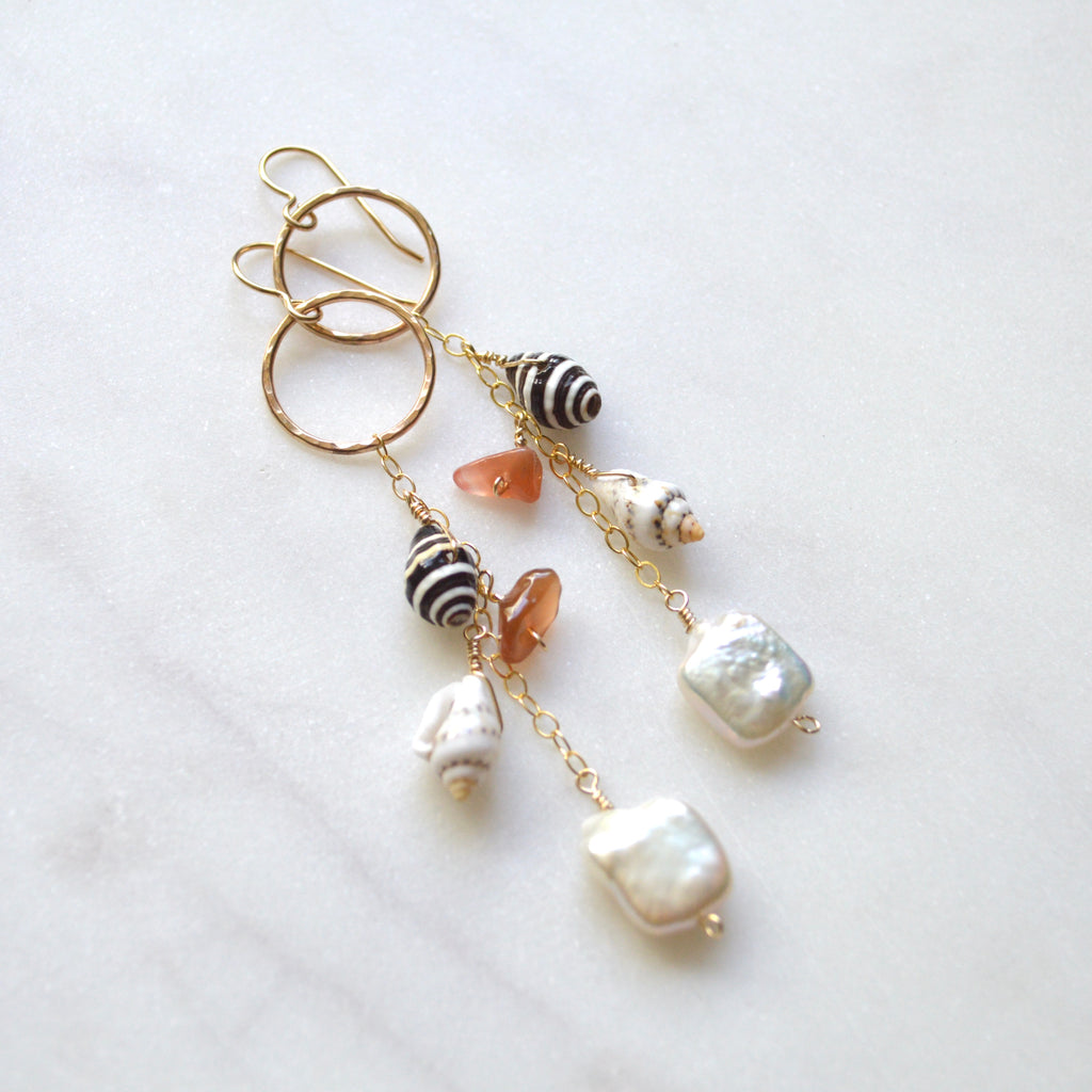 Dangling shells & pearls hoop earrings