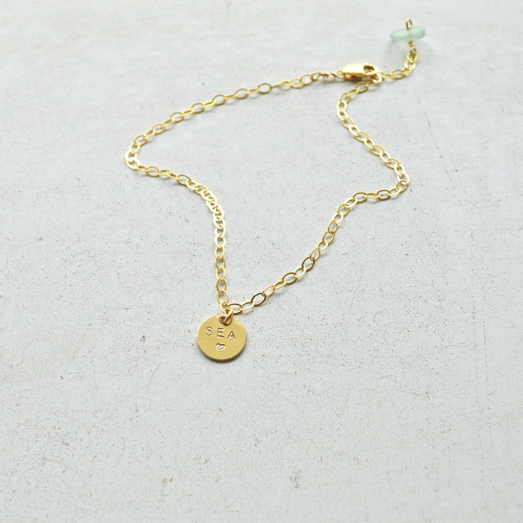 Sea Stamped Charm Anklet