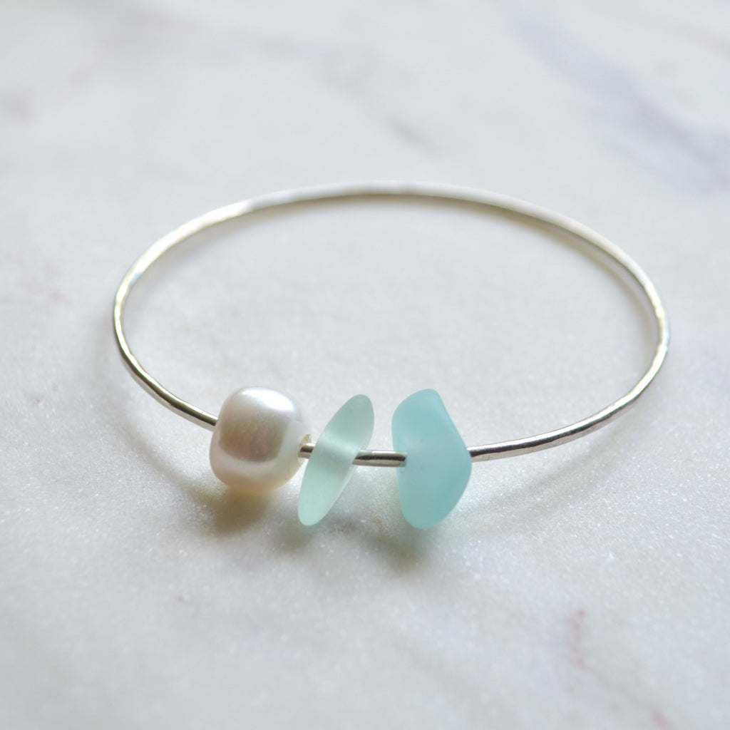 Pearl and Frosted Glass Bangle